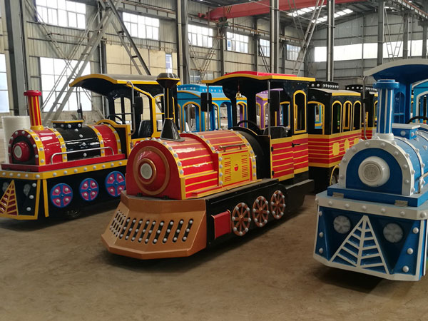 trackless train for funfair 