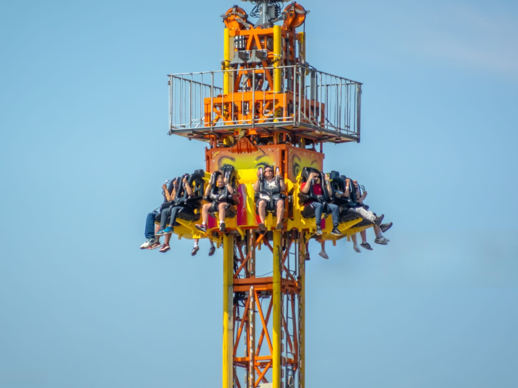 Why the Drop Tower Ride is a Must-Have for Thrill-Seeking Visitors